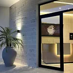 Dior Apartmanhotel